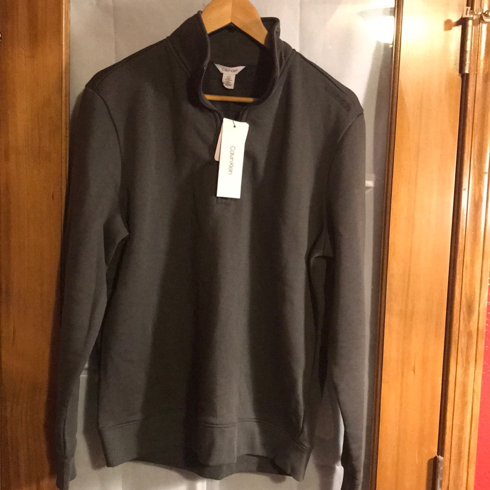 NWT CALVIN KLEIN PULLOVER ZIPUP
